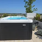 Cs Skyline Rooftop De Nage Daire