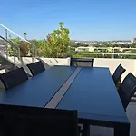Cs Skyline Rooftop De Nage Montpellier