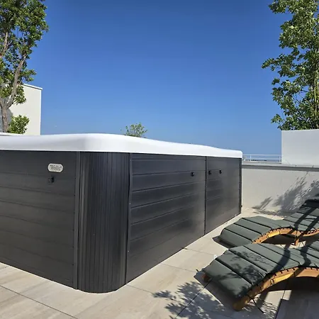 Daire Cs Skyline Rooftop De Nage *